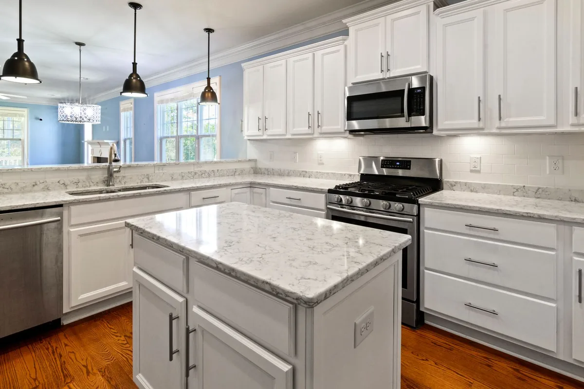 Filth & Squalor Cleanup in Royal Lakes, Jacksonville, FL